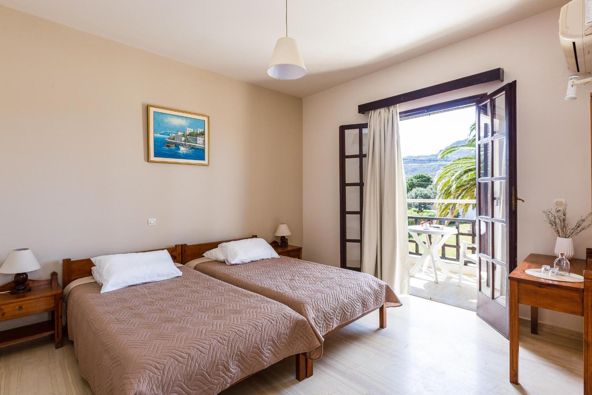 Santa Maria Studios & Apartments Plakias Esterno foto