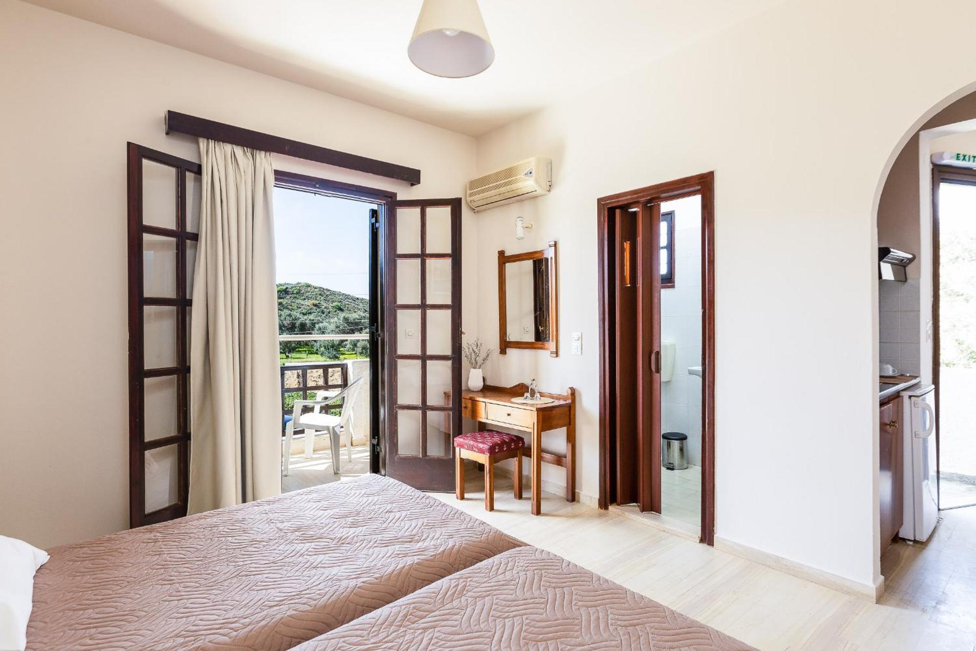 Santa Maria Studios & Apartments Plakias Esterno foto
