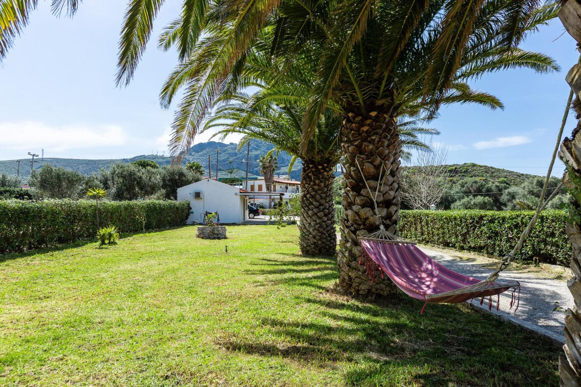 Santa Maria Studios & Apartments Plakias Esterno foto