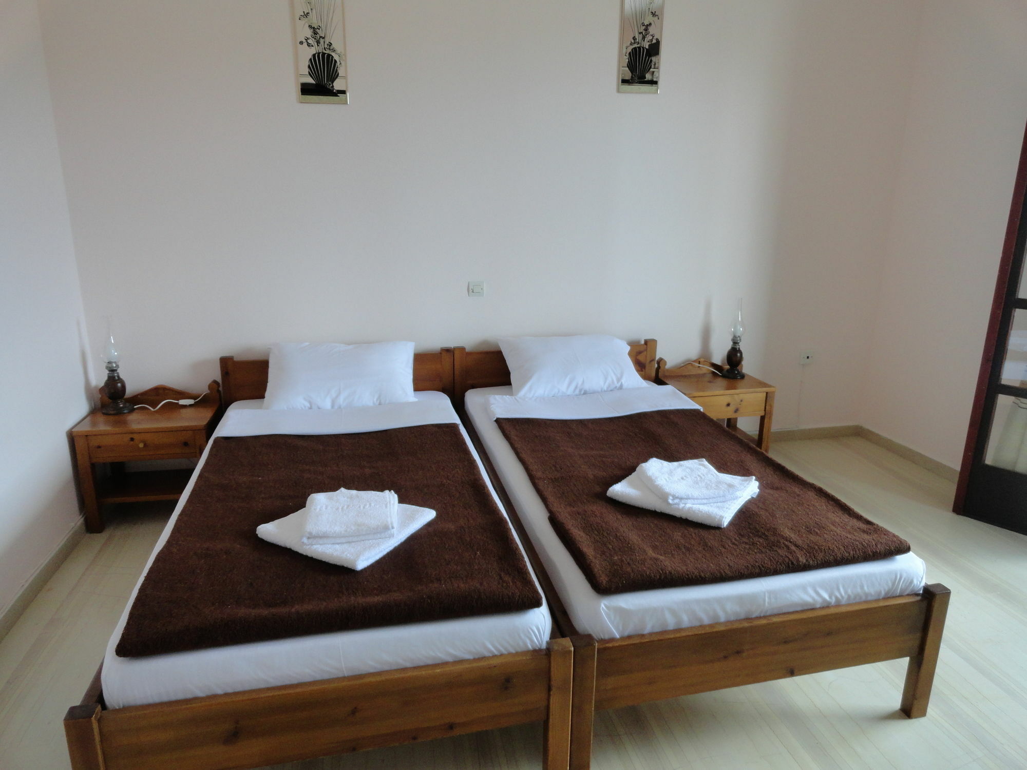 Santa Maria Studios & Apartments Plakias Esterno foto